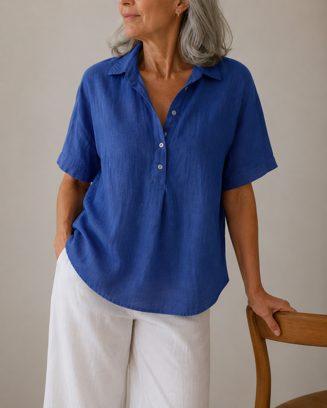 Daphne™ | Blouse avec col et détail de bouton